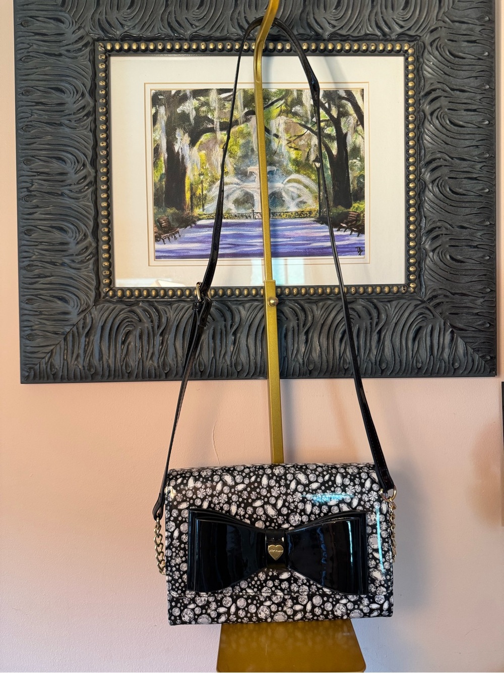 Betsey Johnson Black & White Diamond with Bow-Accent Crossbody Shoulder Bag